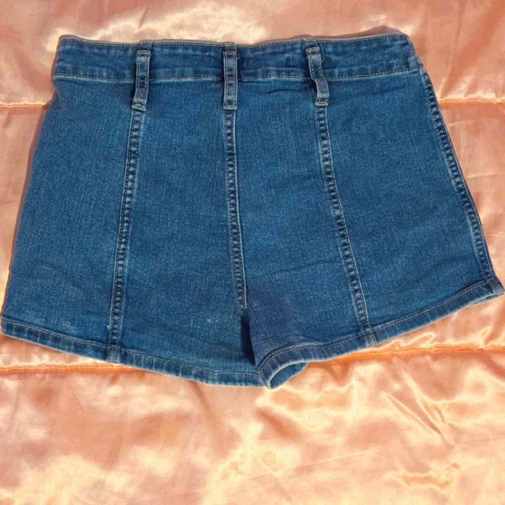 Super high rise shorts | Wild Fable - Picture 2 of 3